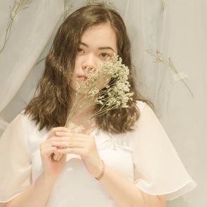 Meet your Posher, Linh